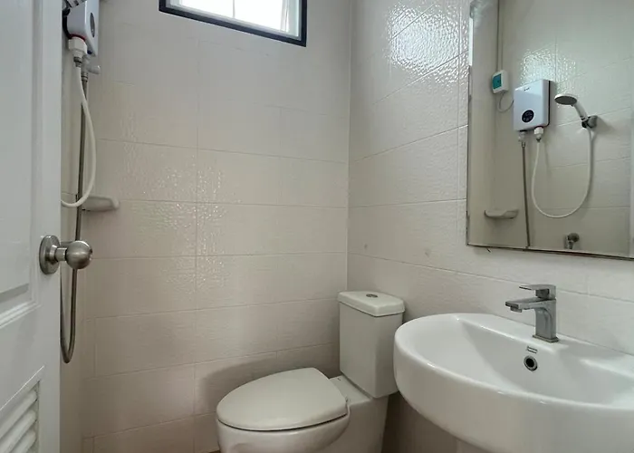 Apartment Above Heaven - 4br For 12 Pax Near Mrt Ratchadapisek
