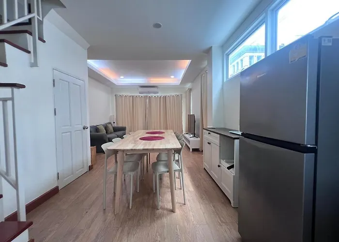 Above Heaven - 4br For 12 Pax Near Mrt Ratchadapisek * Bangkok