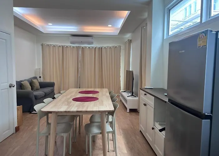 Above Heaven - 4br For 12 Pax Near Mrt Ratchadapisek