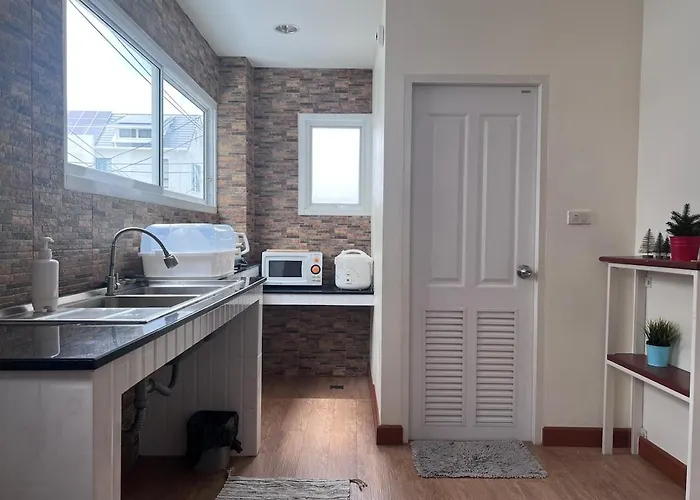 Above Heaven - 4br For 12 Pax Near Mrt Ratchadapisek * Bangkok